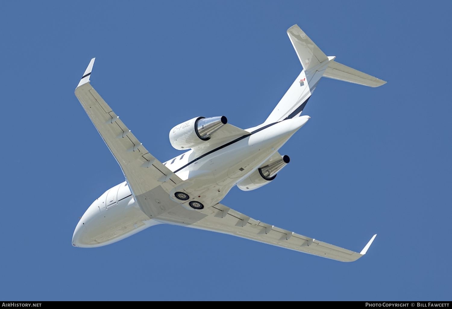 Aircraft Photo of C-FGIL | Bombardier Challenger 605 (CL-600-2B16) | AirHistory.net #601512