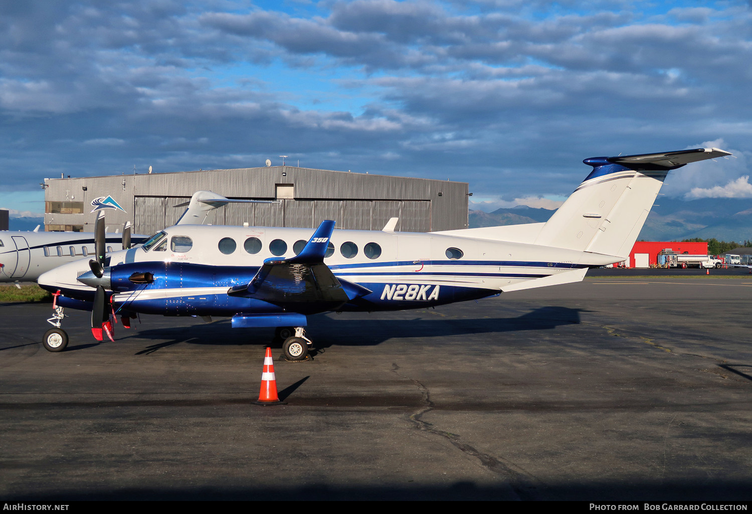 Aircraft Photo of N28KA | Beech Super King Air 300 | AirHistory.net #601535