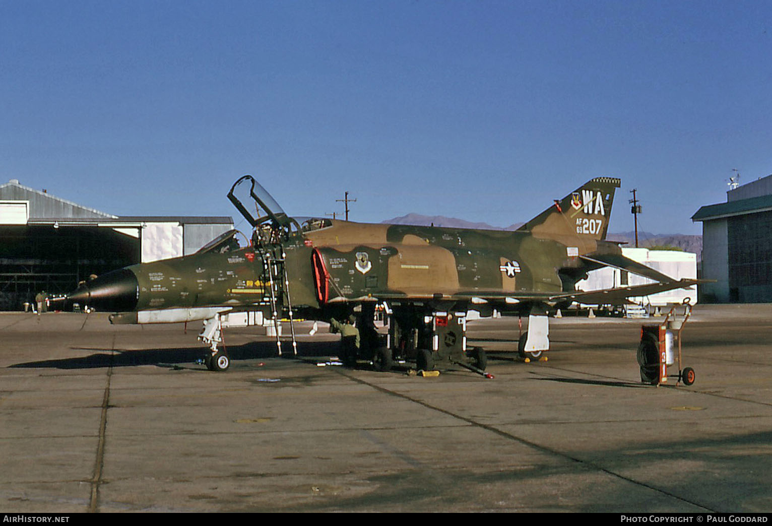 Aircraft Photo of 69-7207 / 69-207 | McDonnell Douglas F-4E Phantom II | USA - Air Force | AirHistory.net #601571