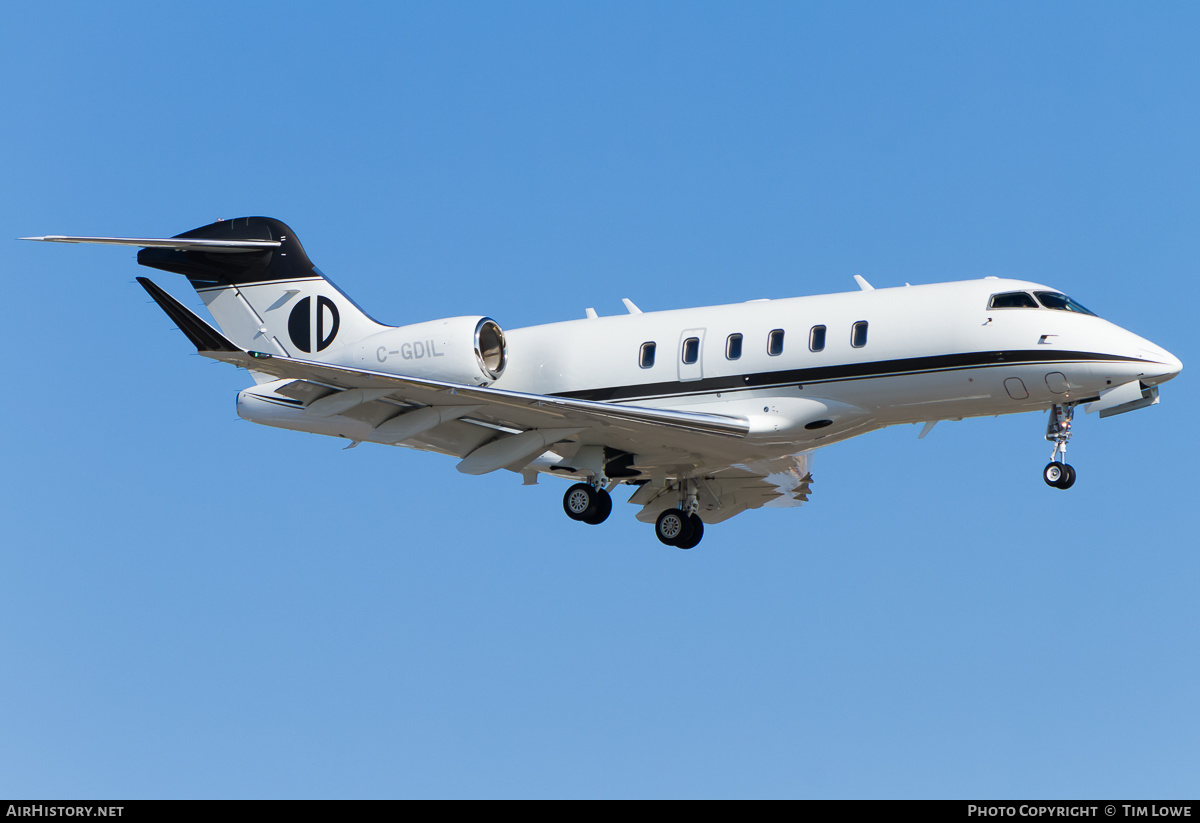 Aircraft Photo of C-GDIL | Bombardier Challenger 350 (BD-100-1A10) | AirHistory.net #601711