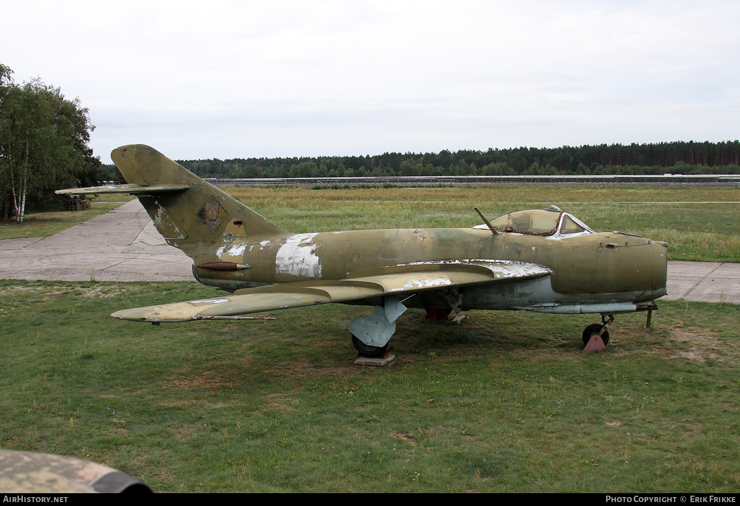 Aircraft Photo of 08 | PZL-Mielec Lim-5 (MiG-17F) | East Germany - Air Force | AirHistory.net #601800