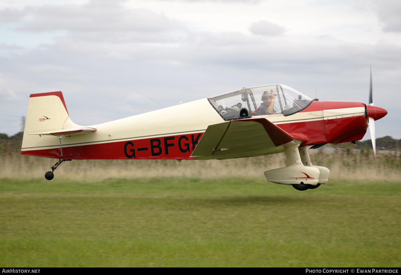 Aircraft Photo of G-BFGK | SAN Jodel D-117 | AirHistory.net #601829