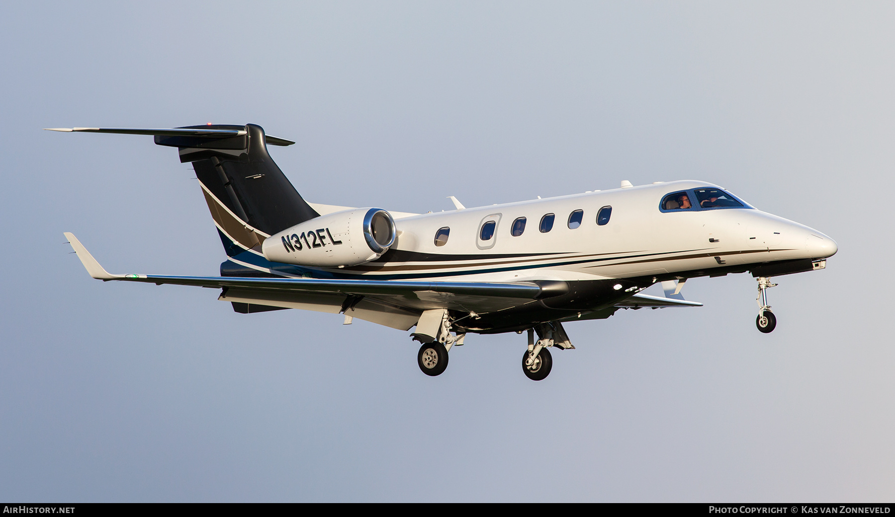 Aircraft Photo of N312FL | Embraer EMB-505 Phenom 300 | AirHistory.net #602104