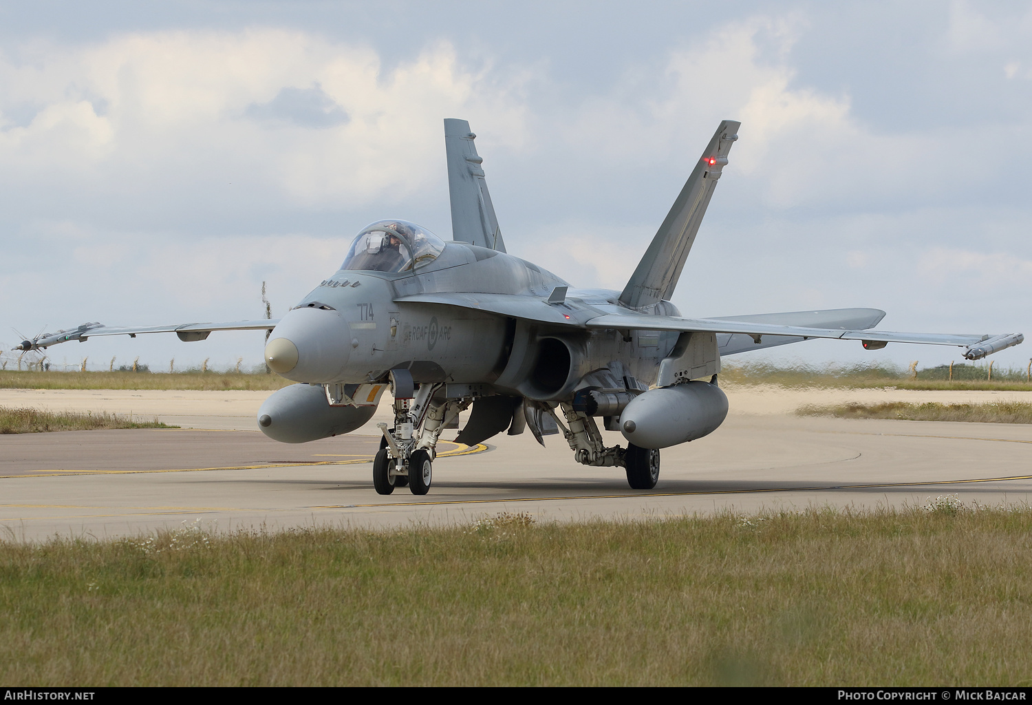 Aircraft Photo of 188774 | McDonnell Douglas CF-188A Hornet | Canada - Air Force | AirHistory.net #602135