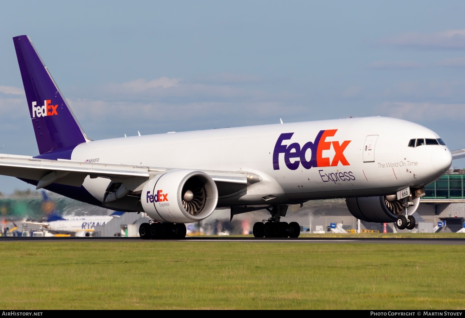Aircraft Photo of N850FD | Boeing 777-FS2 | FedEx Express - Federal Express | AirHistory.net #602150