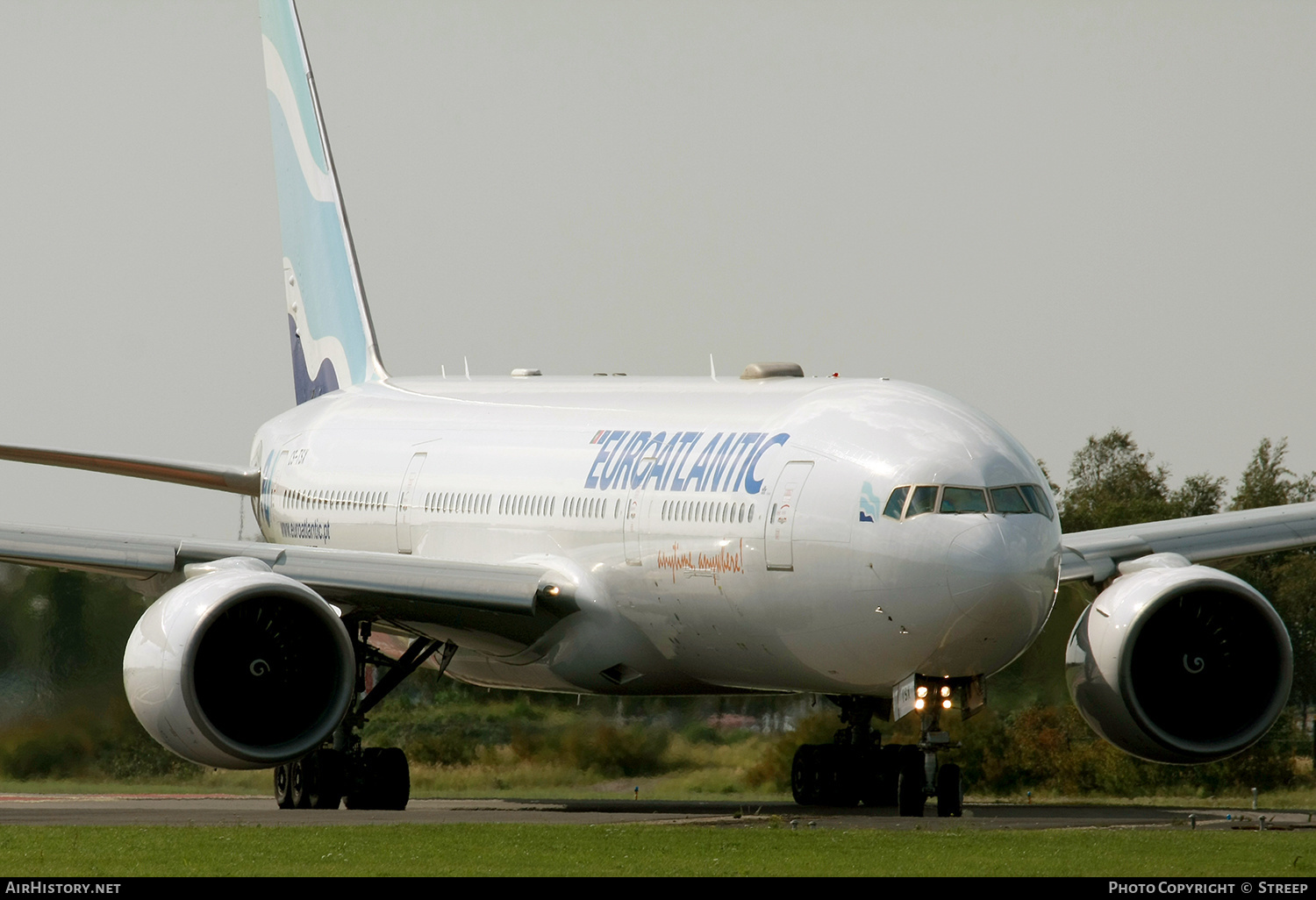 Aircraft Photo of CS-TSX | Boeing 777-243/ER | Euro Atlantic Airways | AirHistory.net #602205