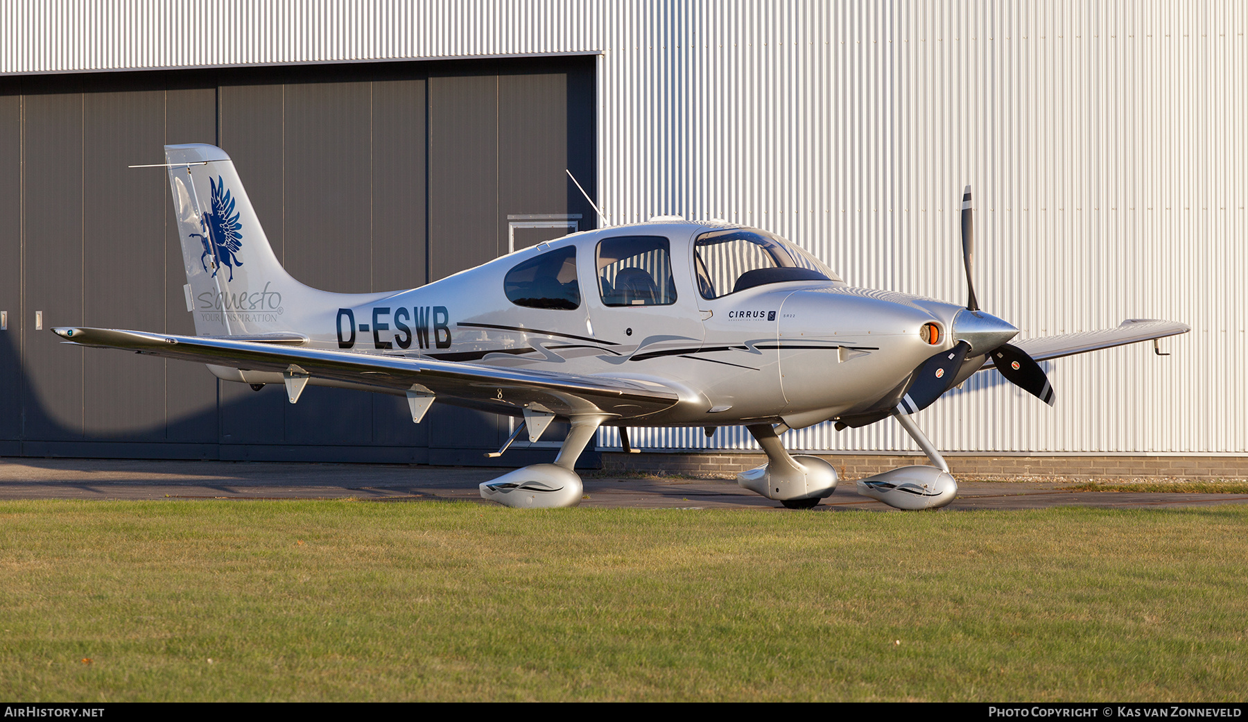 Aircraft Photo of D-ESWB | Cirrus SR-22 G3-GTS | AirHistory.net #602251