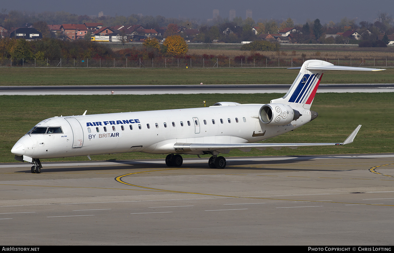 Aircraft Photo of F-GRZJ | Bombardier CRJ-701 (CL-600-2C10) | Air France | AirHistory.net #602305