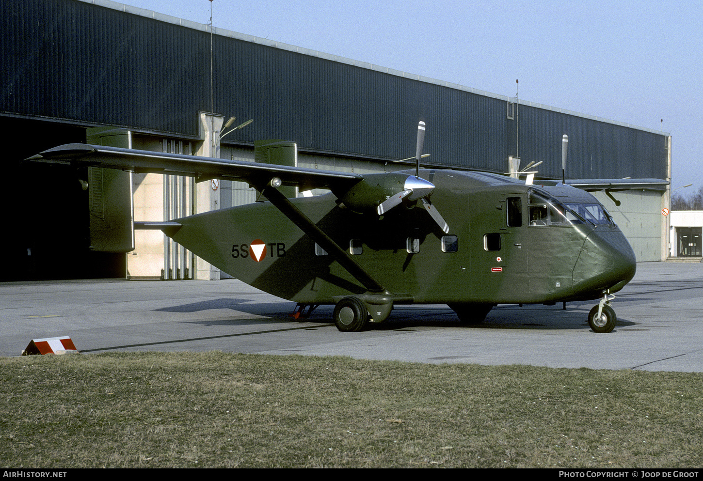 Aircraft Photo of 5S-TB | Short SC.7 Skyvan 3M-400 | Austria - Air Force | AirHistory.net #602312