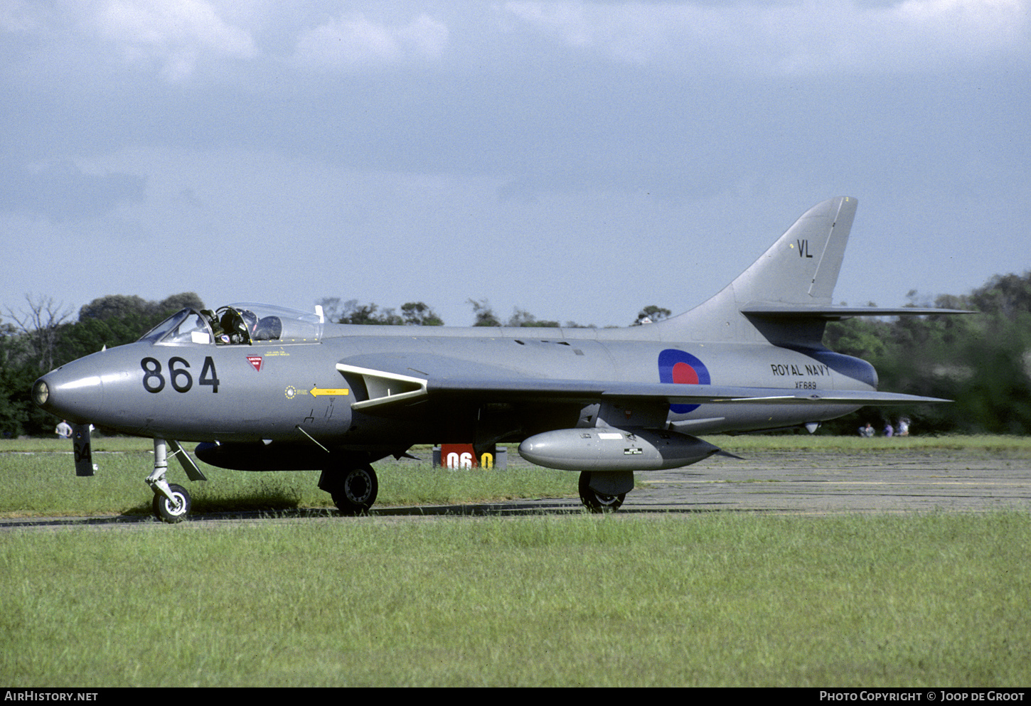 Aircraft Photo of G-BWGK / XE689 | Hawker Hunter GA11 | UK - Navy | AirHistory.net #602314