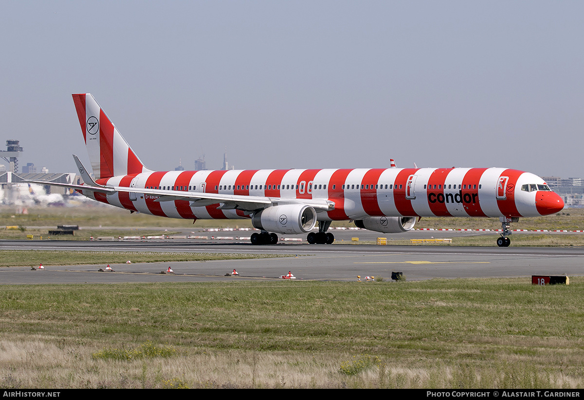 Aircraft Photo of D-ABOM | Boeing 757-330 | Condor Flugdienst | AirHistory.net #602371