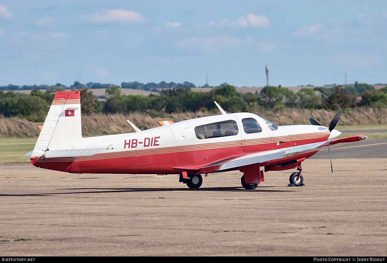 Aircraft Photo of HB-DIE | Mooney M-20R Ovation | AirHistory.net #602374