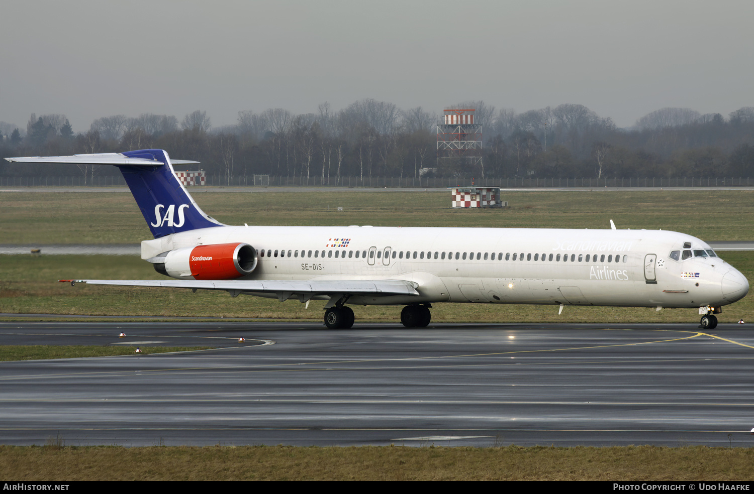 Aircraft Photo of SE-DIS | McDonnell Douglas MD-82 (DC-9-82) | Scandinavian Airlines - SAS | AirHistory.net #602414