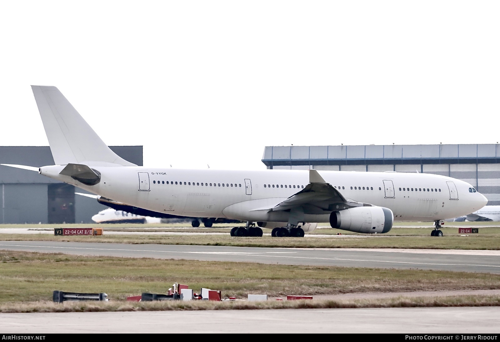 Aircraft Photo of G-VYGK | Airbus A330-243 | Airtanker Services | AirHistory.net #602486