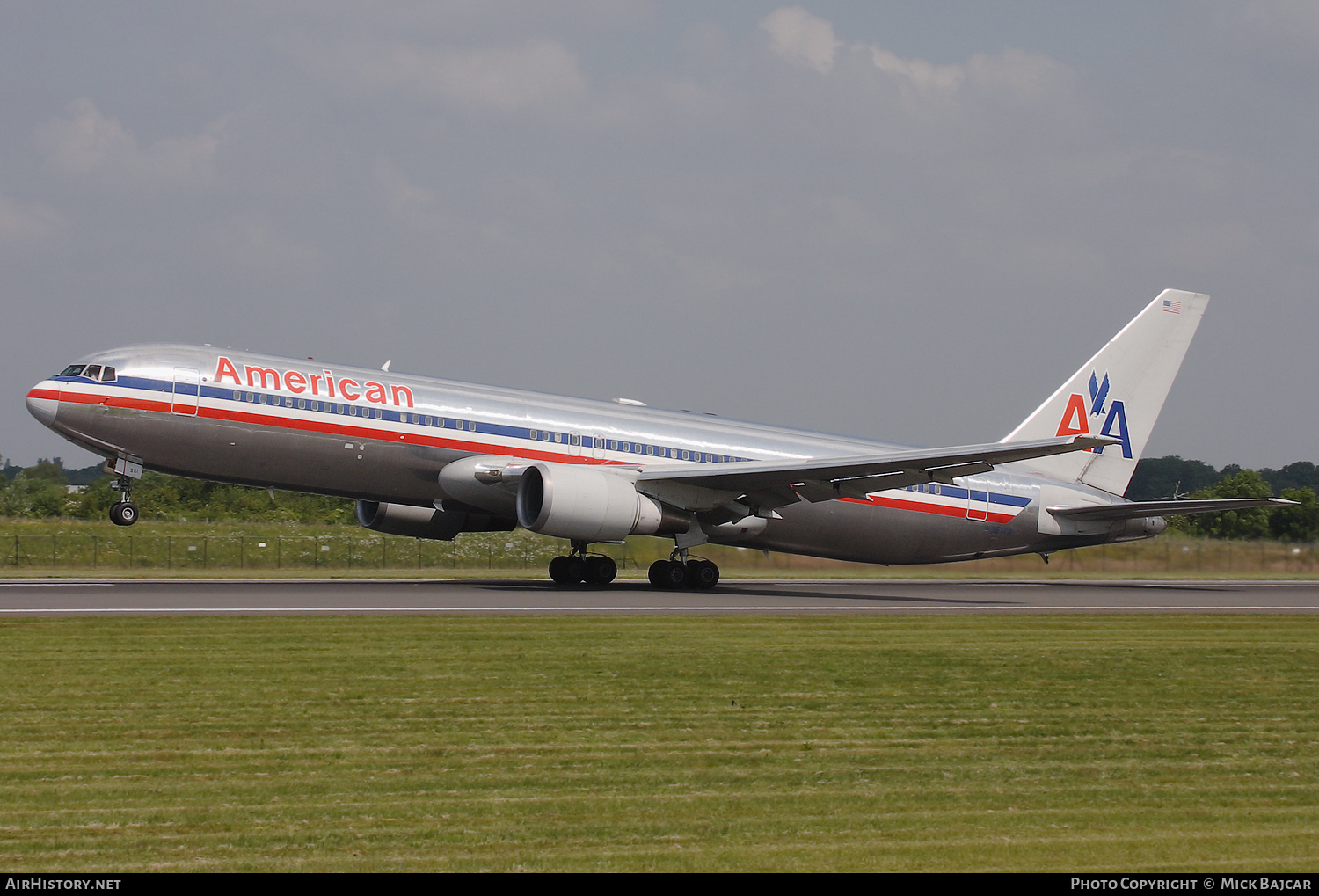 Aircraft Photo of N351AA | Boeing 767-323/ER | American Airlines | AirHistory.net #602600