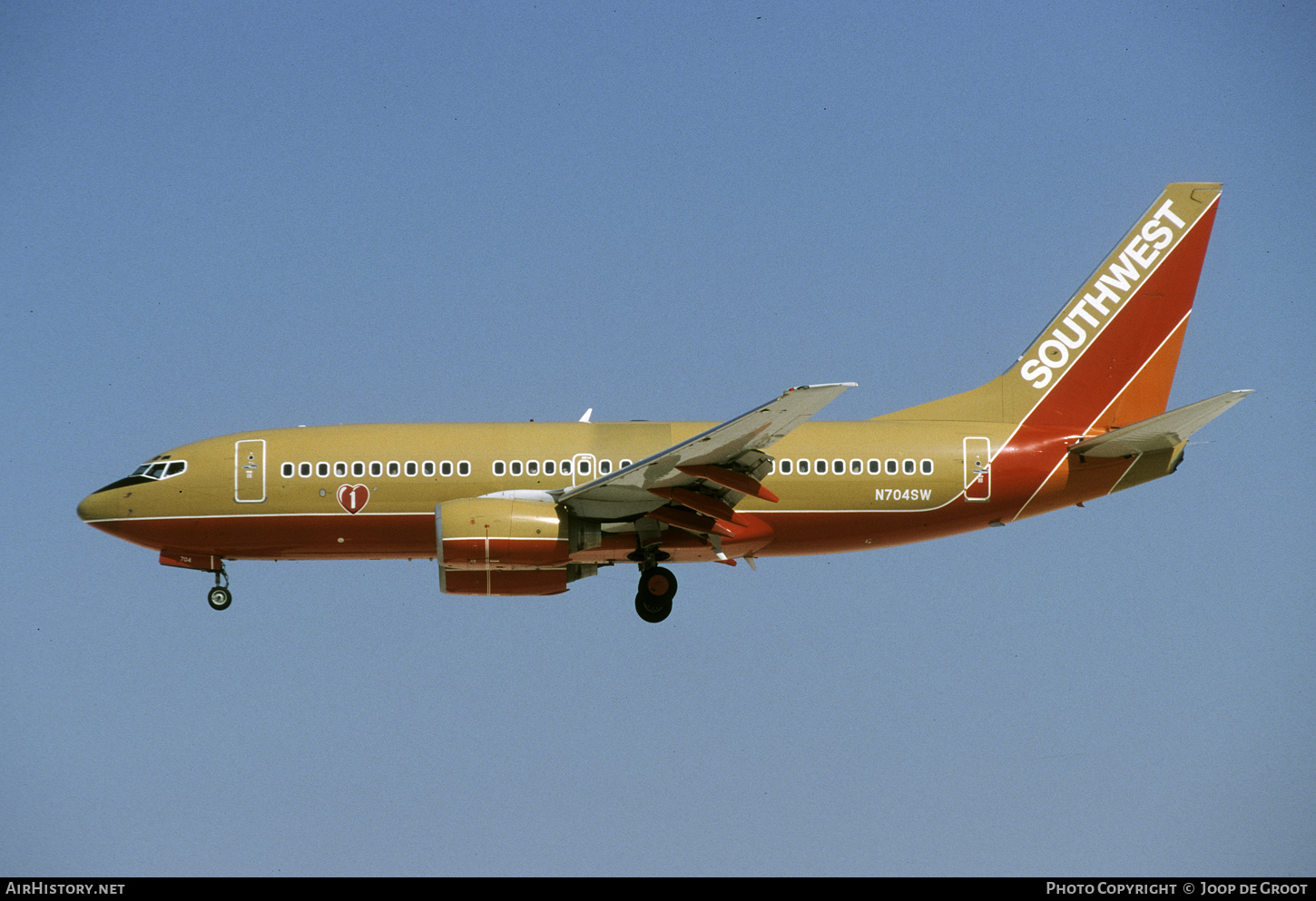 Aircraft Photo of N704SW | Boeing 737-7H4 | Southwest Airlines | AirHistory.net #602606