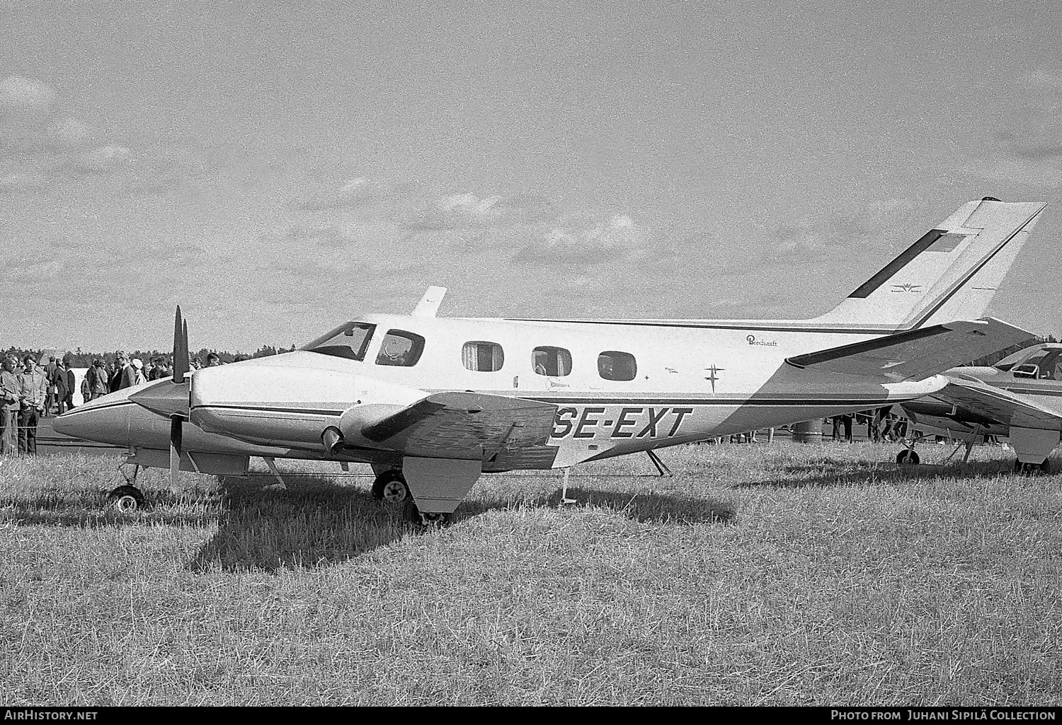 Aircraft Photo of SE-EXT | Beech 60 Duke | AirHistory.net #602701