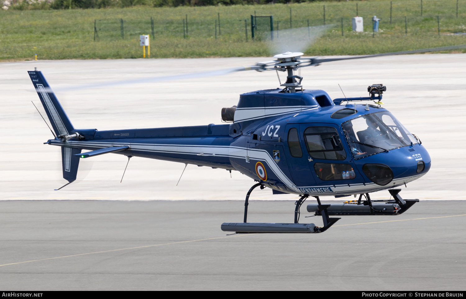 Aircraft Photo of 1467 | Eurocopter AS-350BA Ecureuil | France - Gendarmerie | AirHistory.net #602733