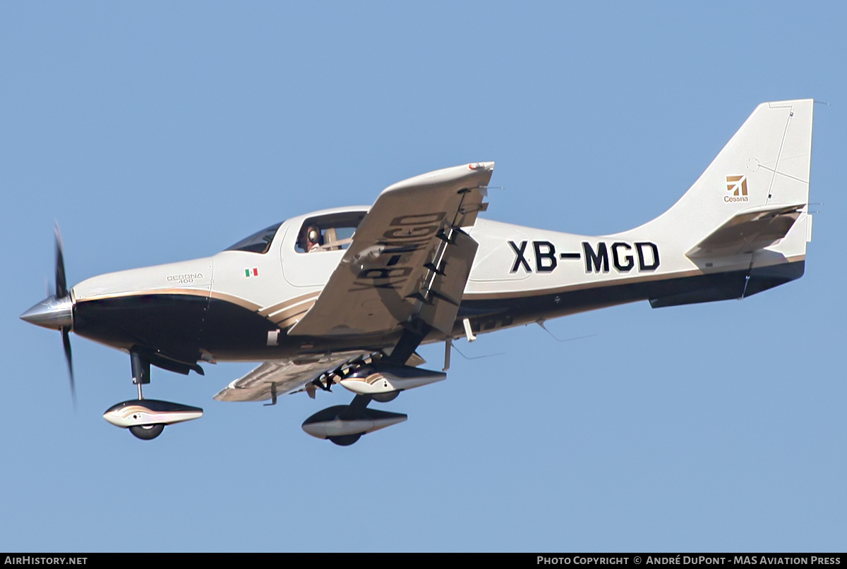 Aircraft Photo of XB-MGD | Cessna 400 Corvalis TT (LC-41-550FG) | AirHistory.net #602831