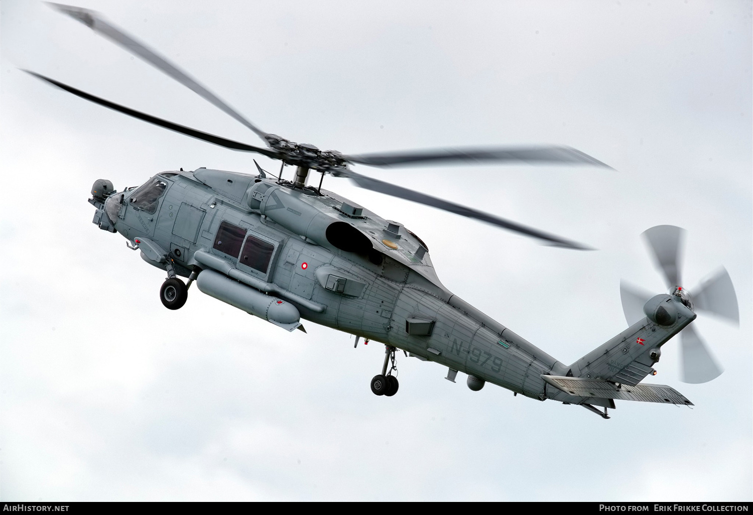 Aircraft Photo of N-979 | Sikorsky MH-60R Seahawk (S-70B) | Denmark - Air Force | AirHistory.net #602899