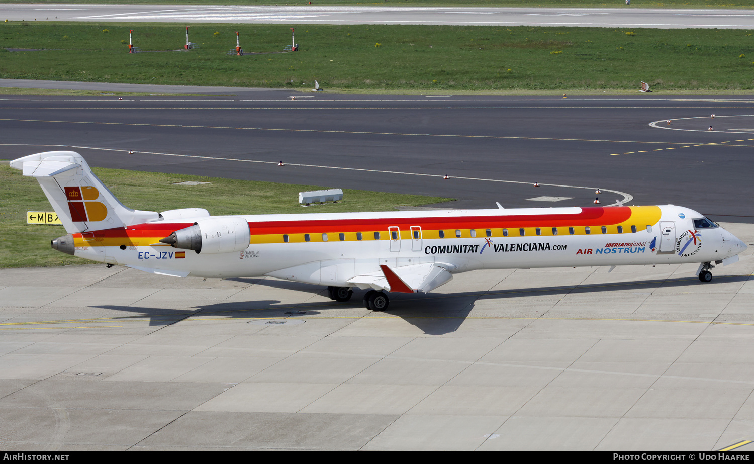 Aircraft Photo of EC-JZV | Bombardier CRJ-900 (CL-600-2D24) | Iberia Regional | AirHistory.net #602992