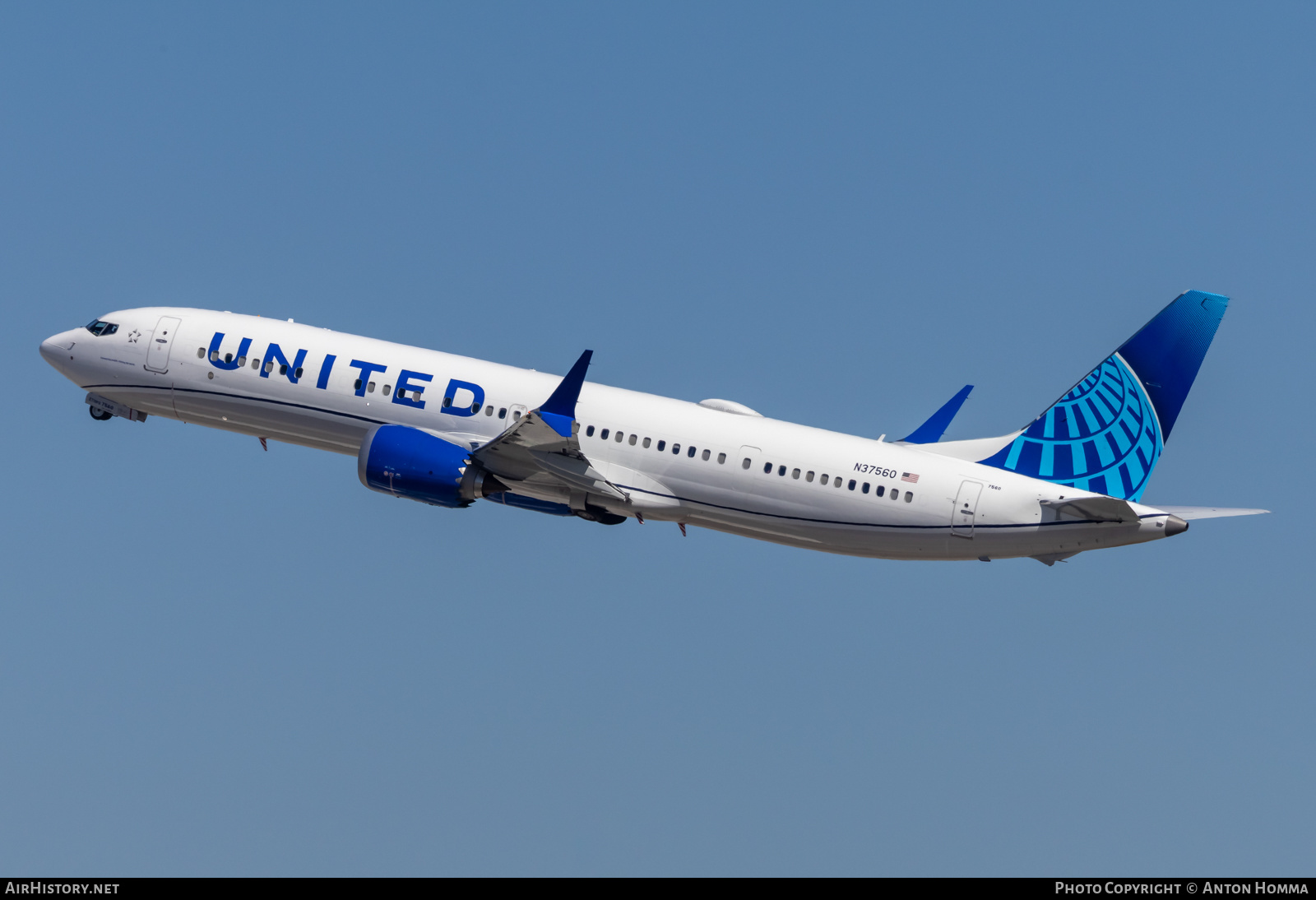 Aircraft Photo of N37560 | Boeing 737-9 Max 9 | United Airlines | AirHistory.net #602994