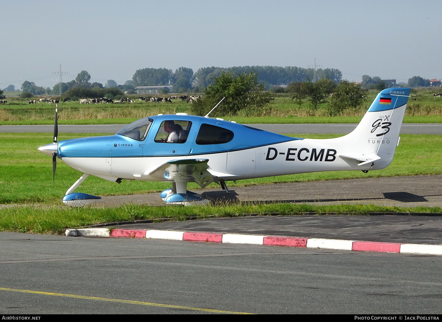 Aircraft Photo of D-ECMB | Cirrus SR-22 G3-GTSX Turbo | AirHistory.net #603015