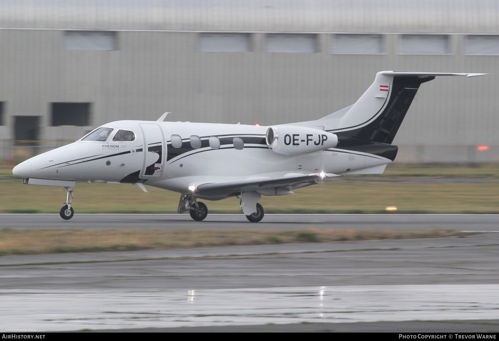 Aircraft Photo of OE-FJP | Embraer EMB-500 Phenom 100 | AirHistory.net #603050