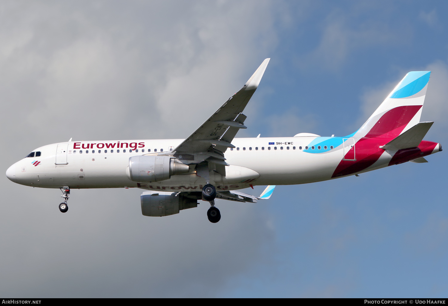 Aircraft Photo of 9H-EWC | Airbus A320-214 | Eurowings | AirHistory.net #603097