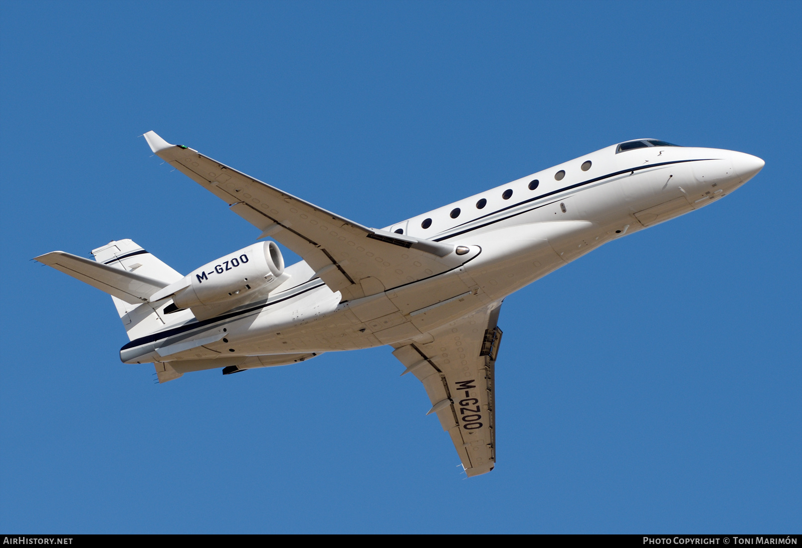 Aircraft Photo of M-GZOO | Israel Aircraft Industries Gulfstream G200 | AirHistory.net #603167