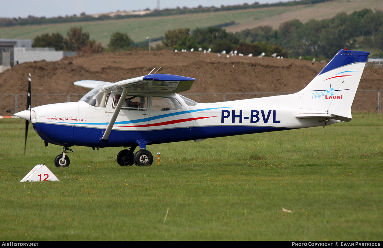 Aircraft Photo of PH-BVL | Reims F172N Skyhawk 100 | Flight Level | AirHistory.net #603241