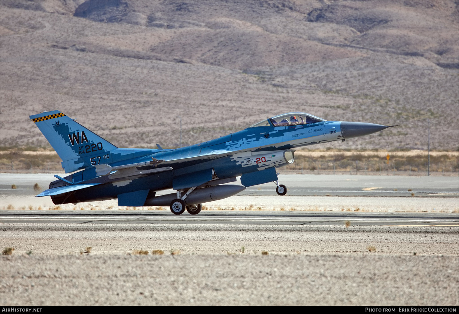 Aircraft Photo of 84-1220 / AF84-220 | General Dynamics F-16C Fighting Falcon | USA - Air Force | AirHistory.net #603284
