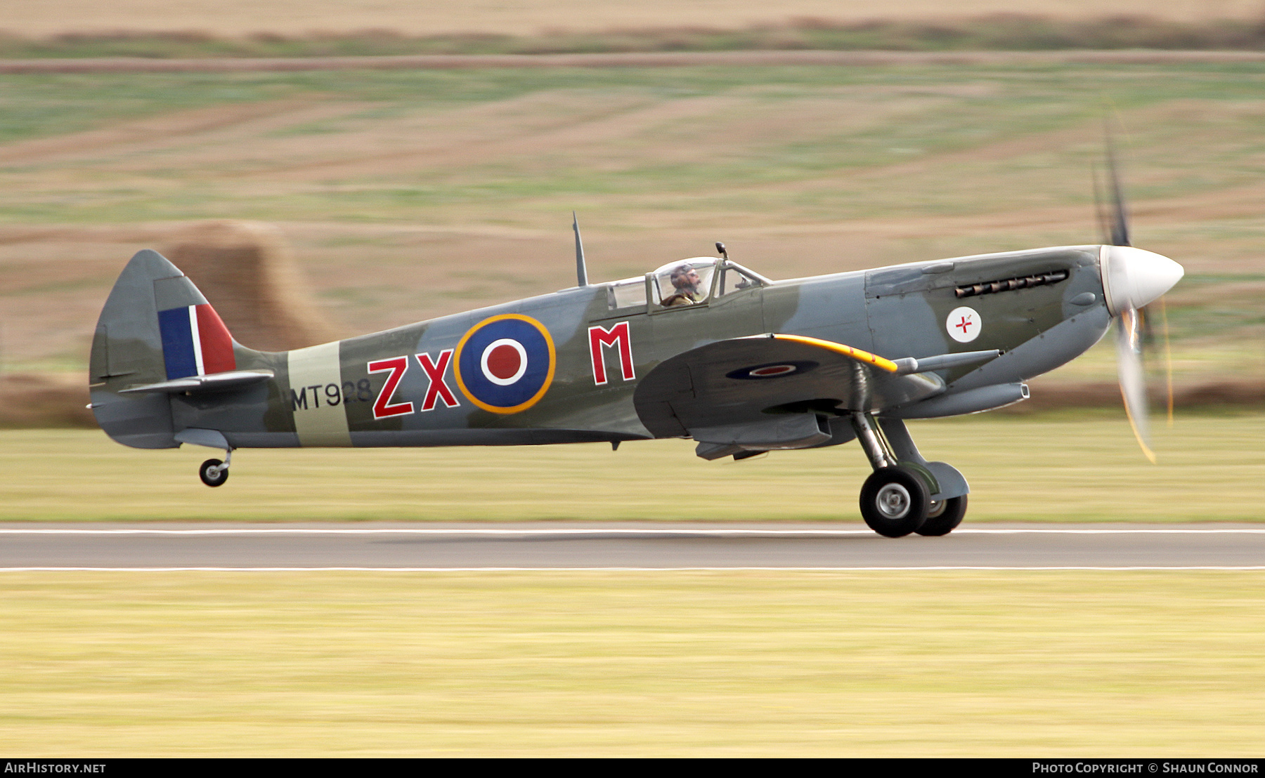 Aircraft Photo of G-BKMI / MV154 | Supermarine 359 Spitfire HF8C | UK - Air Force | AirHistory.net #603397