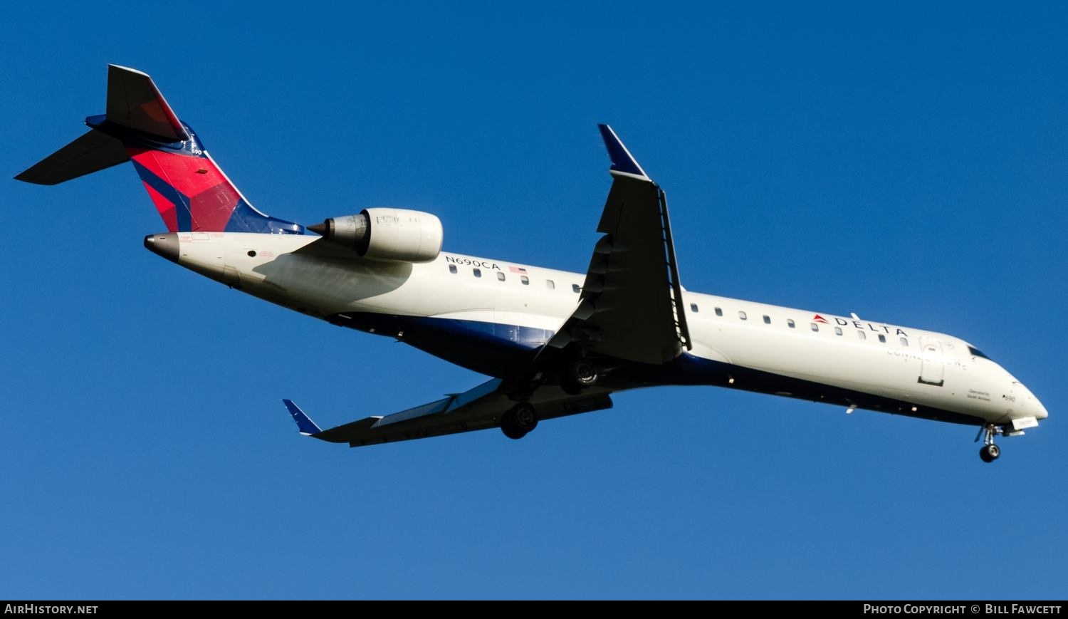 Aircraft Photo of N690CA | Bombardier CRJ-701ER (CL-600-2C10) | Delta Connection | AirHistory.net #603468
