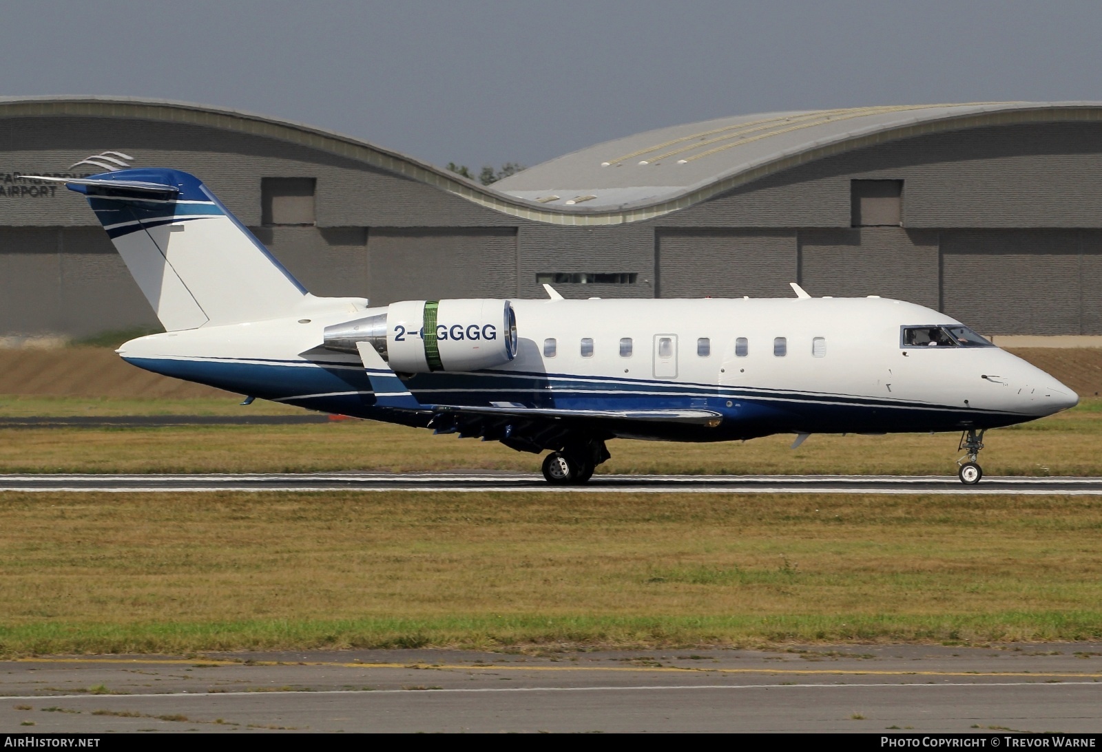 Aircraft Photo of 2-GGGG | Bombardier Challenger 605 (CL-600-2B16) | AirHistory.net #603554