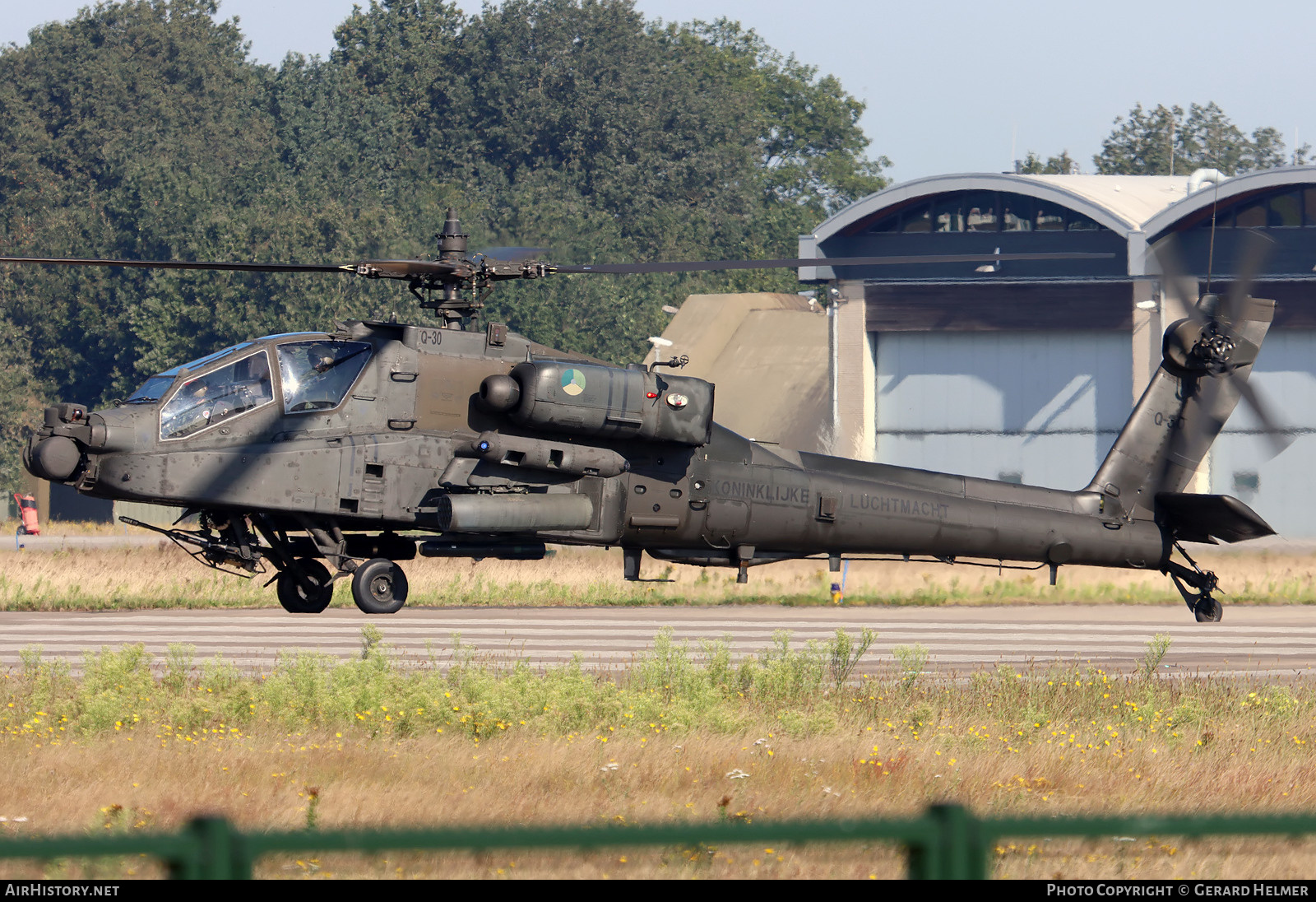 Aircraft Photo of Q-30 | Boeing AH-64D Apache Longbow | Netherlands - Air Force | AirHistory.net #603559
