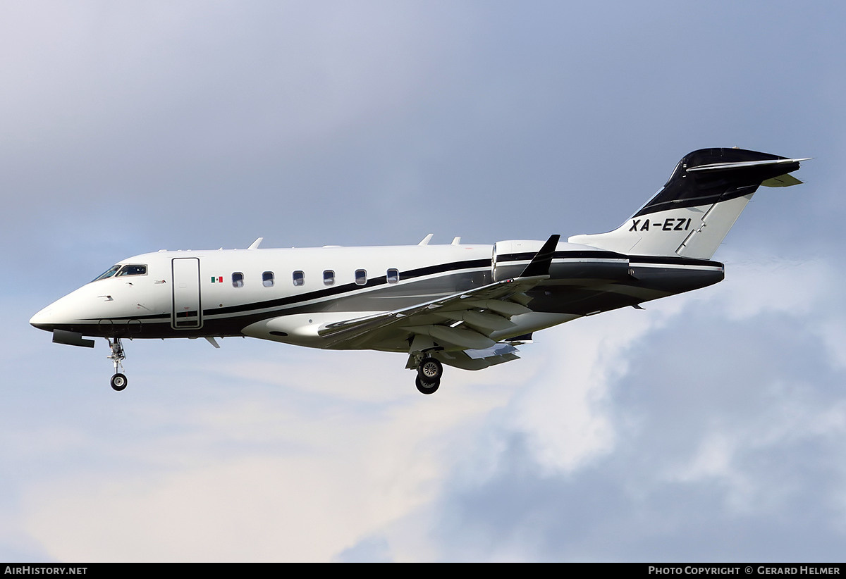 Aircraft Photo of XA-EZI | Bombardier Challenger 300 (BD-100-1A10) | AirHistory.net #603585