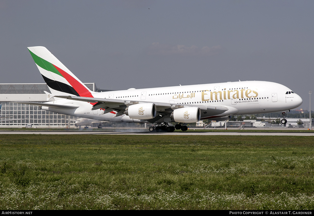 Aircraft Photo of A6-EEZ | Airbus A380-861 | Emirates | AirHistory.net #603661