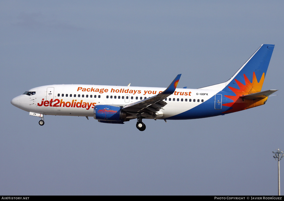 Aircraft Photo of G-GDFK | Boeing 737-36N | Jet2 Holidays | AirHistory.net #603837