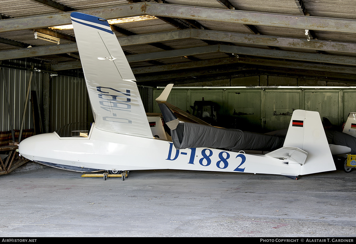 Aircraft Photo of D-1882 | Schleicher K-8B | AirHistory.net #603911