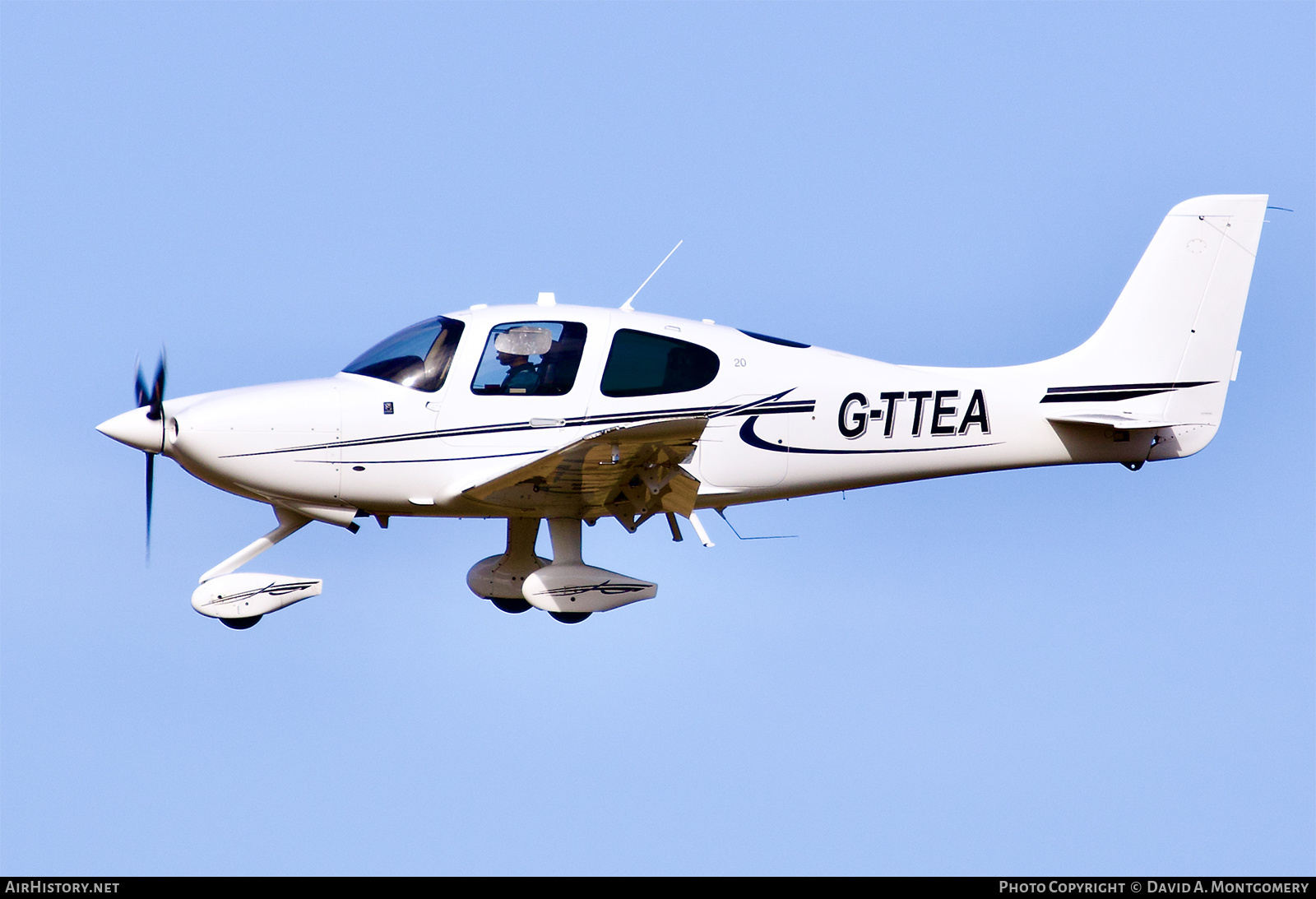 Aircraft Photo of G-TTEA | Cirrus SR-20 G6 | AirHistory.net #603918