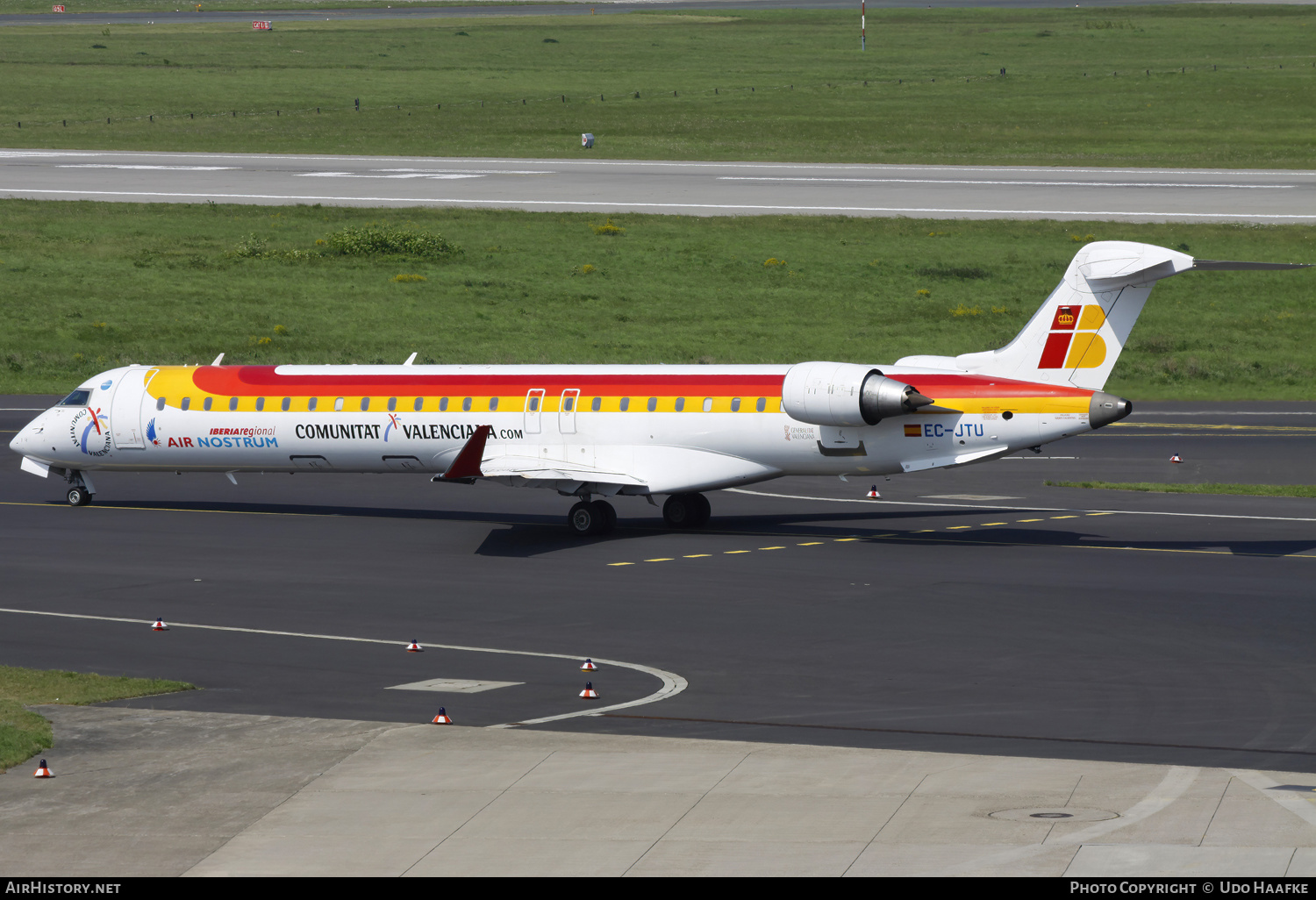 Aircraft Photo of EC-JTU | Bombardier CRJ-900ER (CL-600-2D24) | Iberia Regional | AirHistory.net #603962