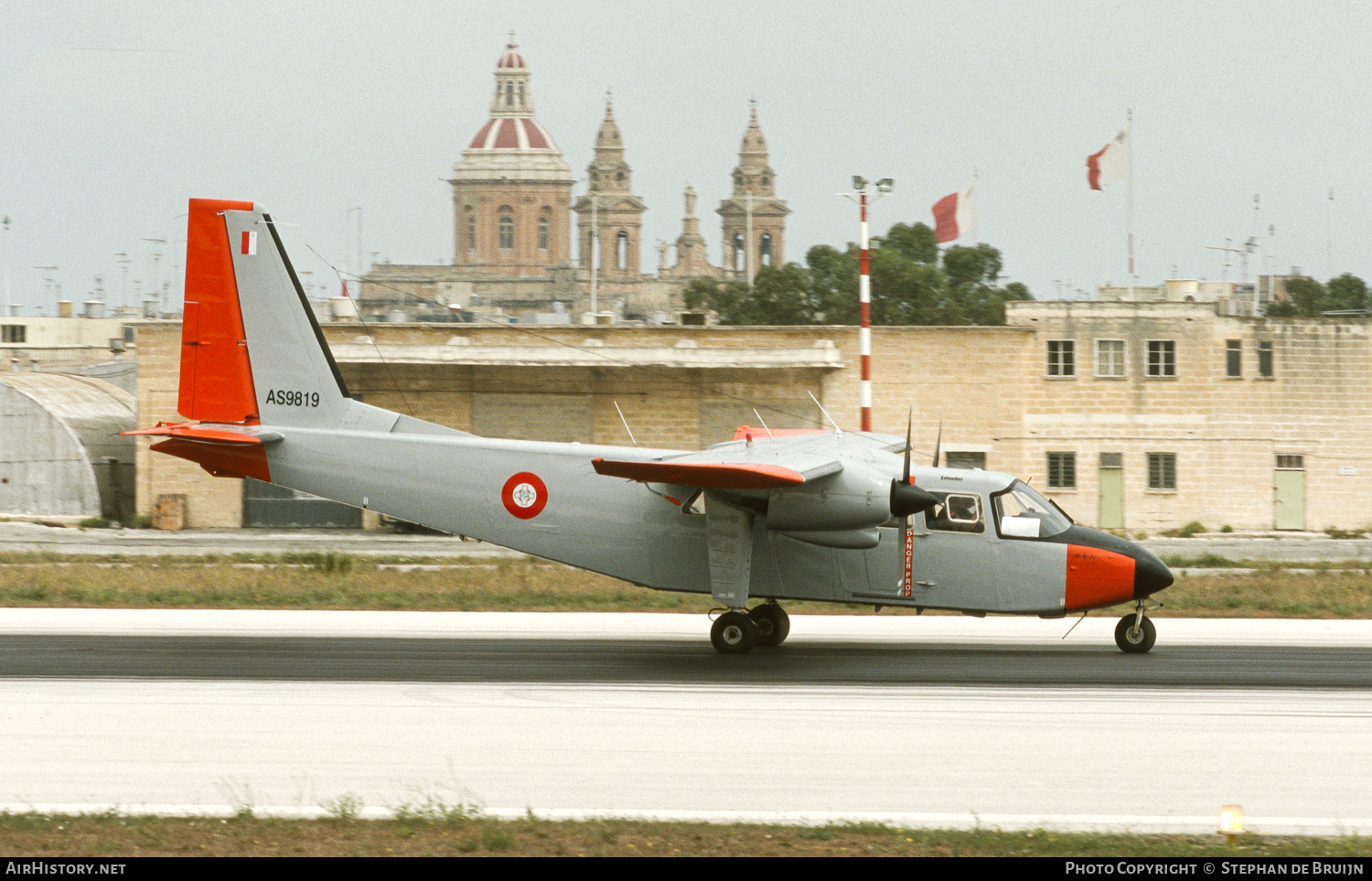Aircraft Photo of AS9819 | Pilatus Britten-Norman BN-2B-26 Islander | Malta - Air Force | AirHistory.net #604091