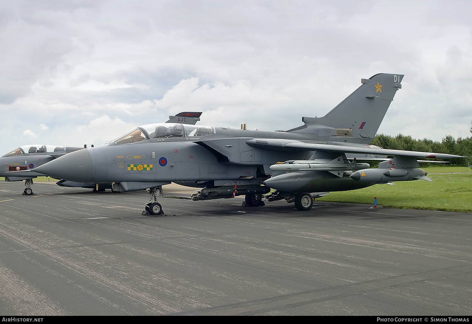 Aircraft Photo of ZA553 | Panavia Tornado GR4 | UK - Air Force | AirHistory.net #604121