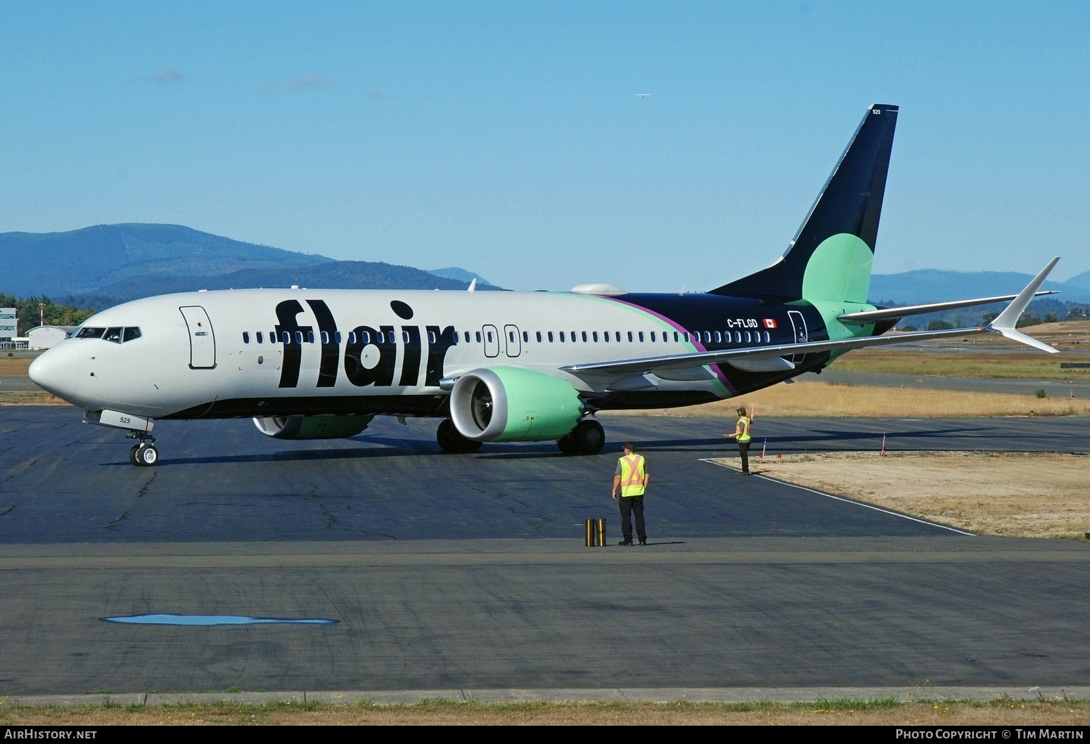 Aircraft Photo of C-FLGD | Boeing 737-8 Max 8 | Flair Airlines | AirHistory.net #604189