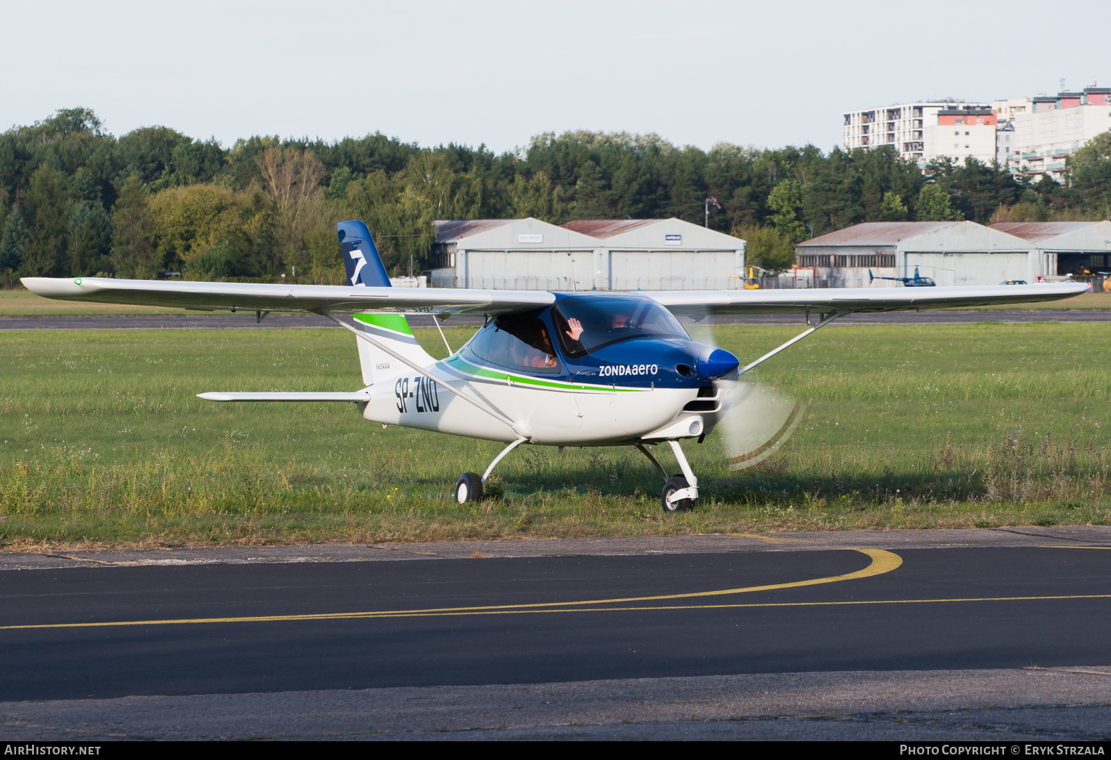 Aircraft Photo of SP-ZND | Tecnam P-2008JC Mk.II | Zonda Aero Flight School | AirHistory.net #604236