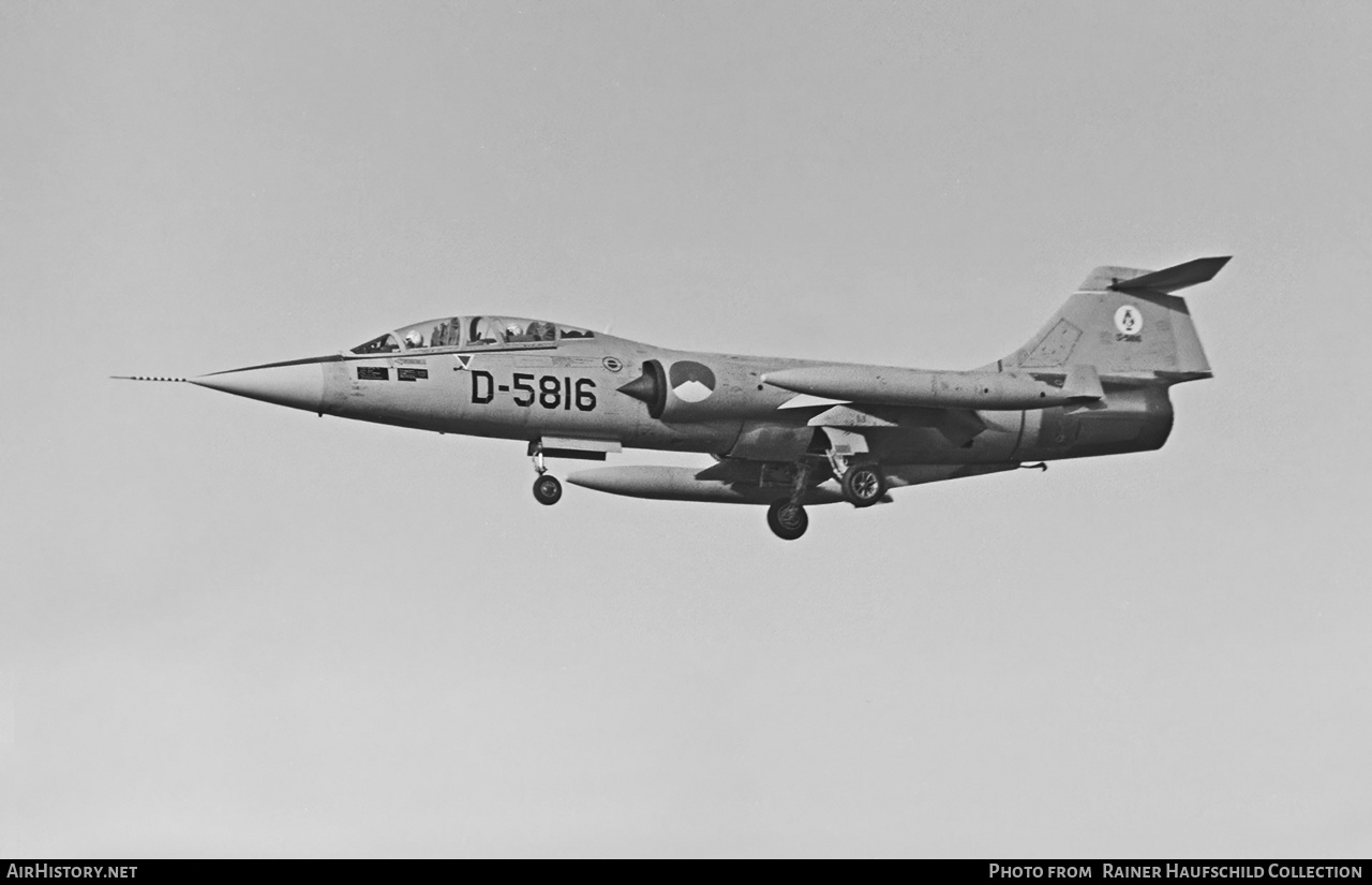 Aircraft Photo of D-5816 | Lockheed TF-104G Starfighter | Netherlands - Air Force | AirHistory.net #604265
