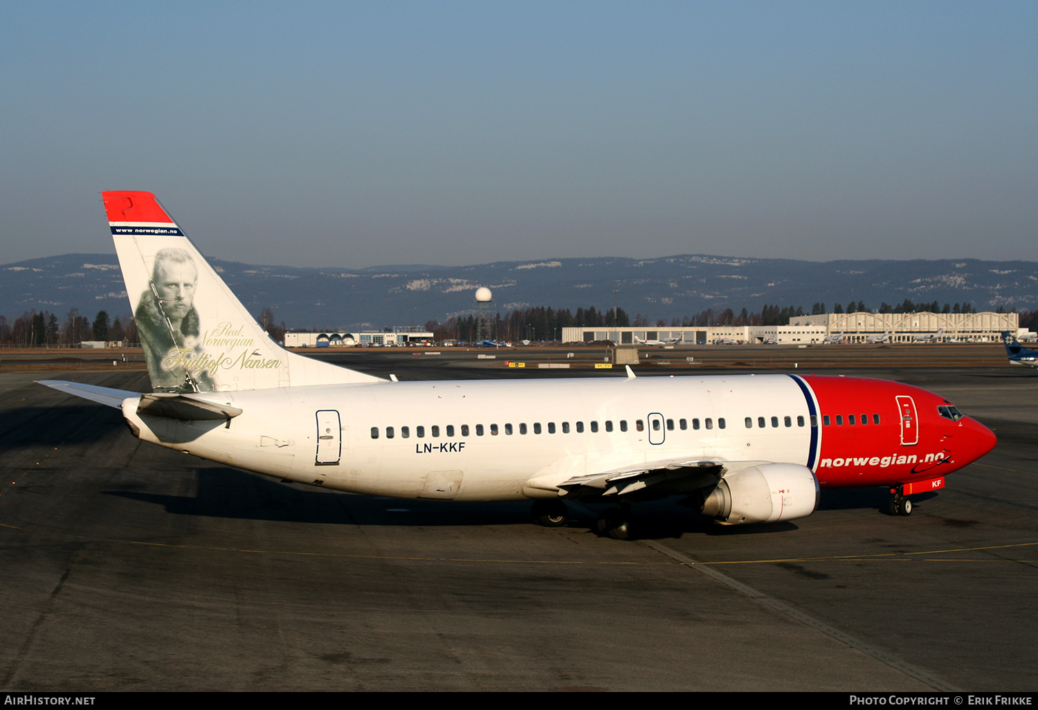 Aircraft Photo of LN-KKF | Boeing 737-3K2 | Norwegian | AirHistory.net #604311