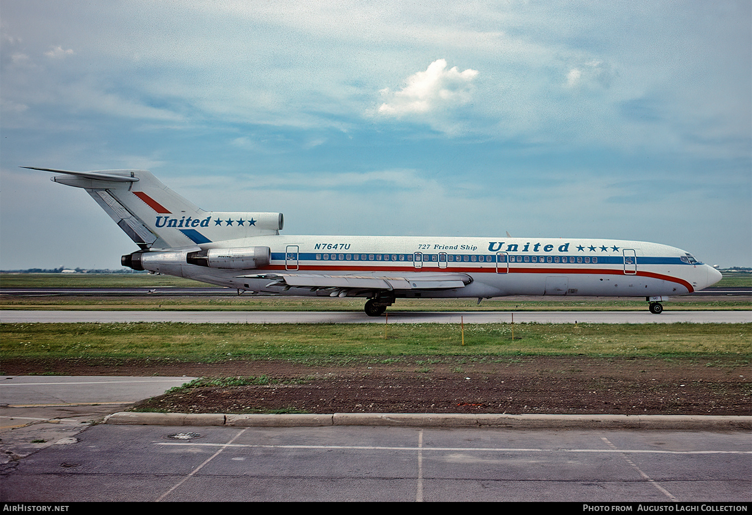 Aircraft Photo of N7647U | Boeing 727-222 | United Airlines | AirHistory.net #604315
