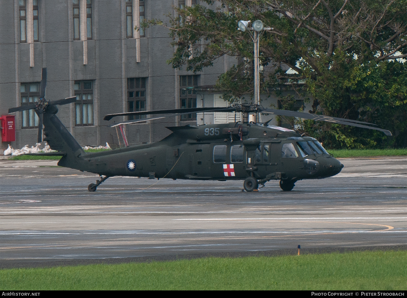 Aircraft Photo of 935 | Sikorsky UH-60M Black Hawk (S-70A) | Taiwan - Air Force | AirHistory.net #604402